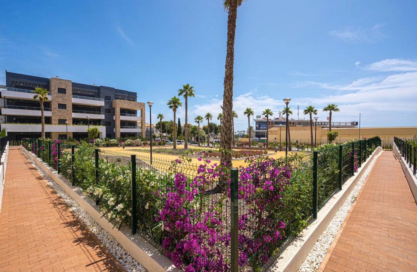 Flamenca Village Mar Real Estates